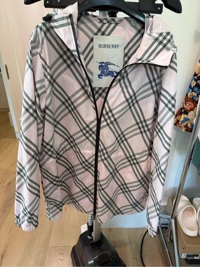 Burberry Pink and Grey Plaid Hooded Utility Jacket Brand NEW NOT WORN